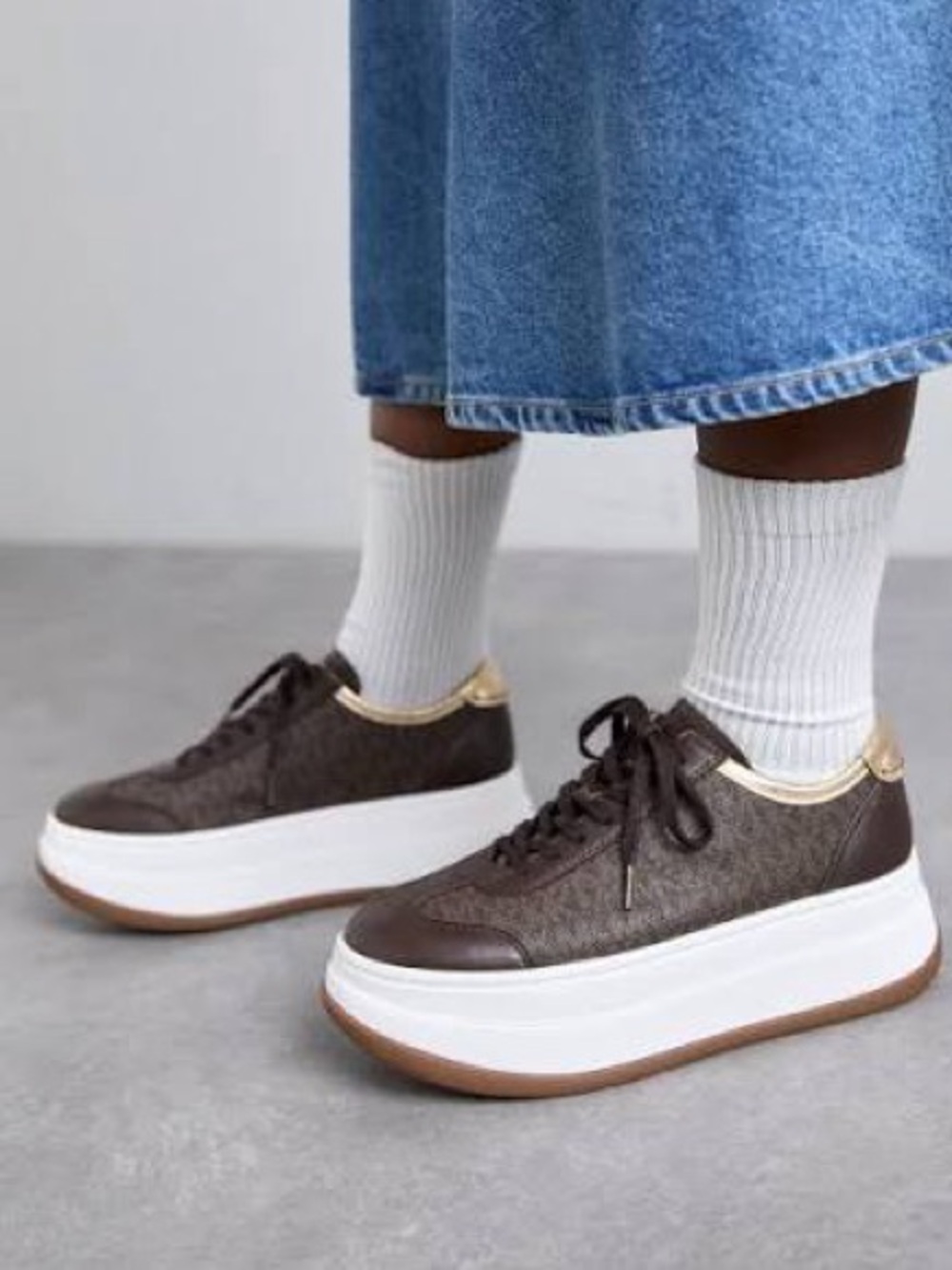 Michael Michael Kors Hayes Platform Sneaker  size 9
